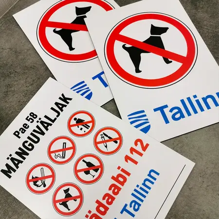 Tarvas Prindi valmistatud ACP komposiitplaadist sildid ja viidad Tallinnas